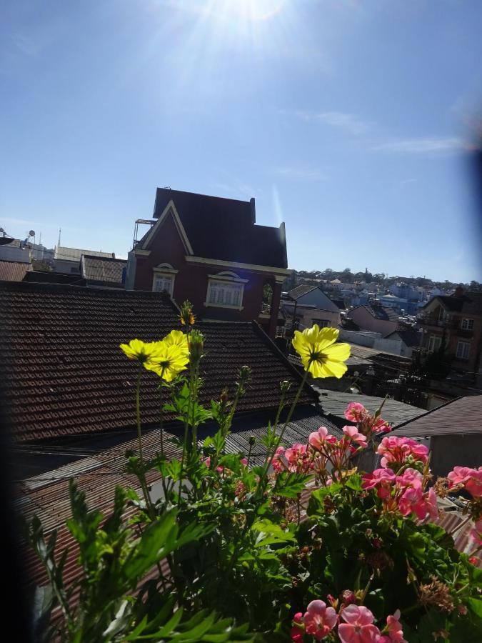 Blue Sky Homestay Da Lat Buitenkant foto