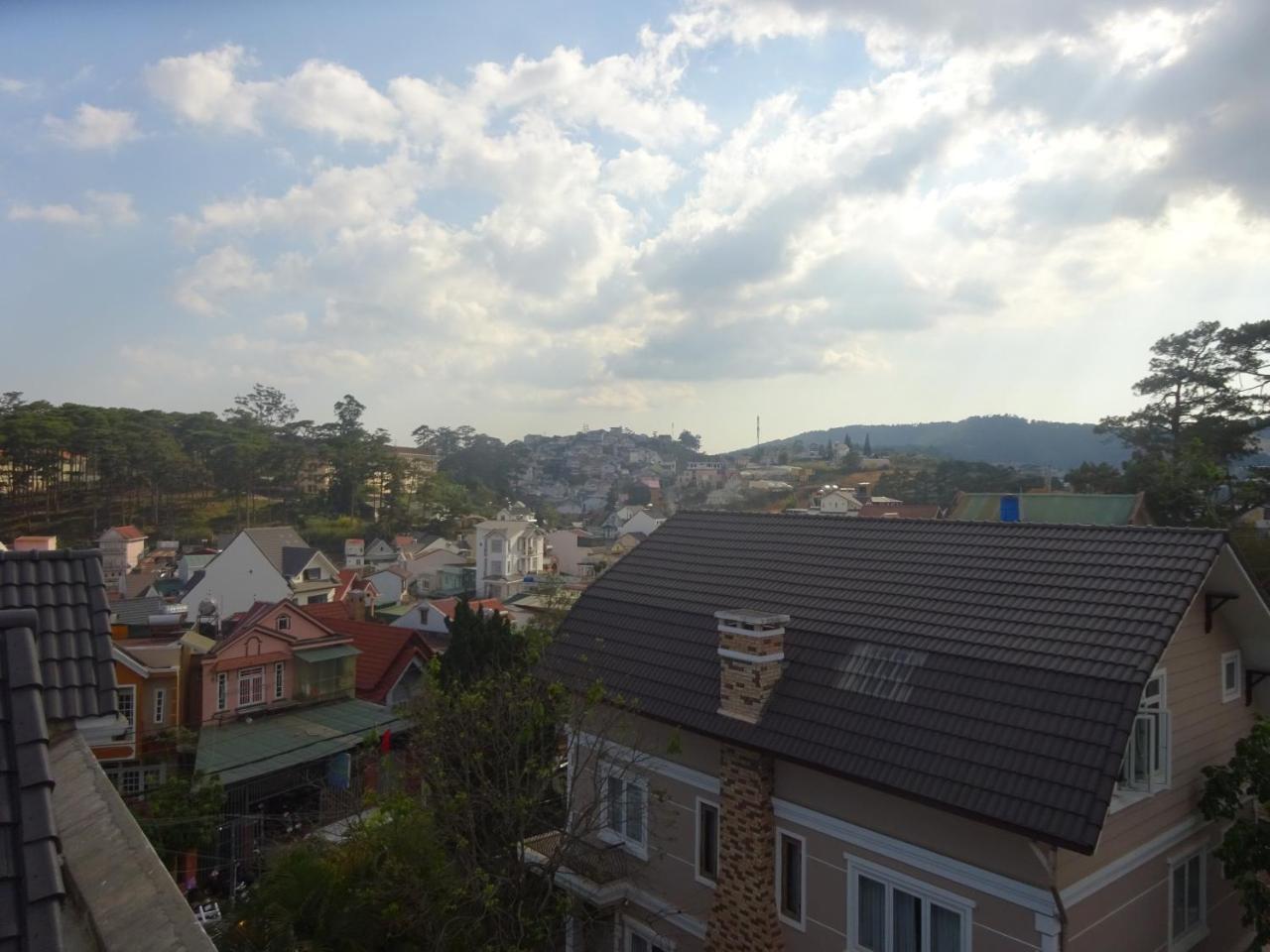 Blue Sky Homestay Da Lat Buitenkant foto
